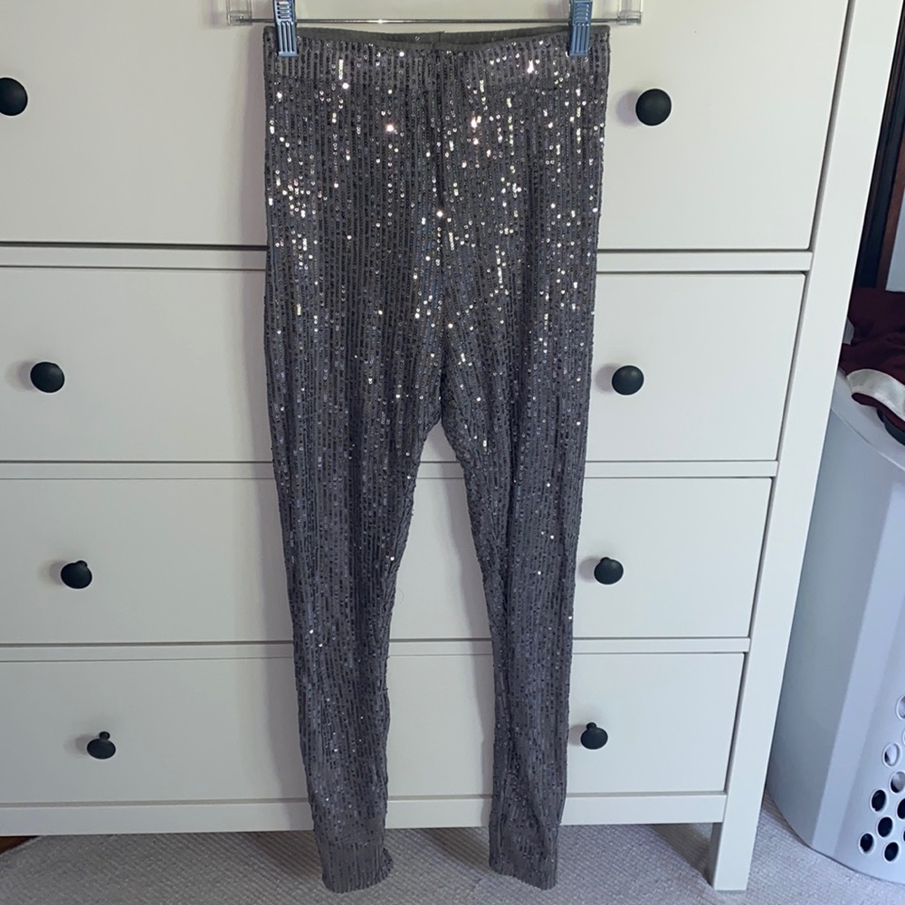 Sparkly leggings